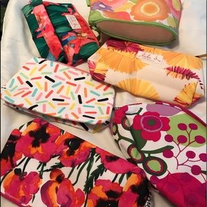 Cosmetic bags